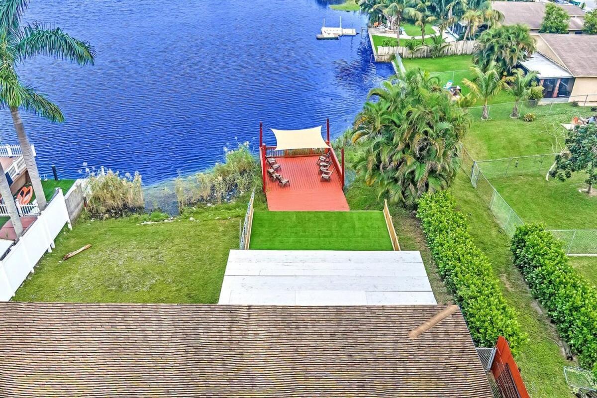 Beautiful Cozy Lakefront Homecasinoairportbeach Fort Lauderdale Exterior photo